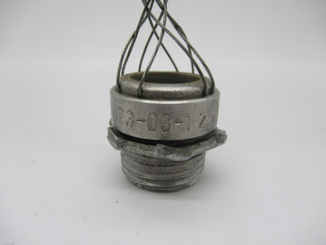 Kellems 073-03-1200 Strain Relief Cable Grip .24-.32" USED