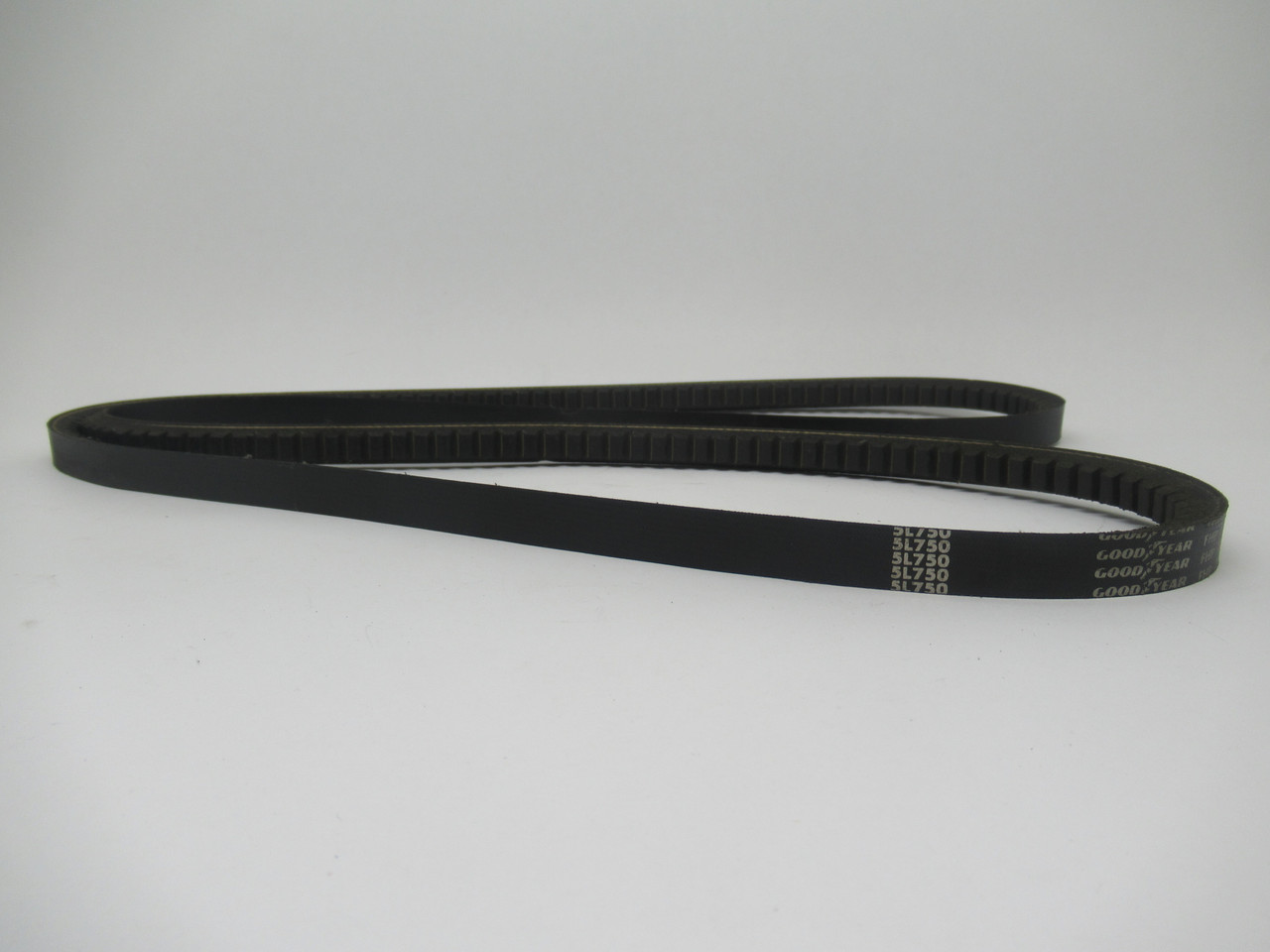 Goodyear 5L750 Fractional Horsepower V-Belt 75" L x 0.67" W x 0.41" T NOP