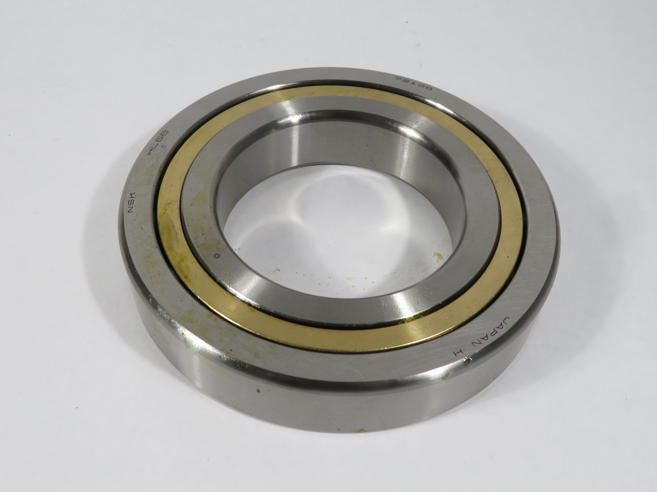 NSK 7218B Angular Contact Bearing 90mm ID 160mm OD 30mm W NOP