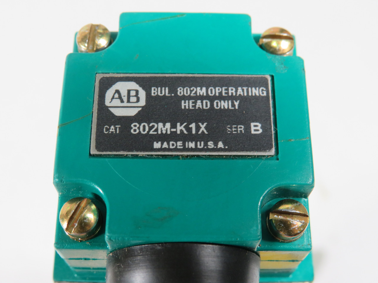 Allen-Bradley 802M-K1TY5 Series A Roller Plunger Limit Switch BOX DMG NEW