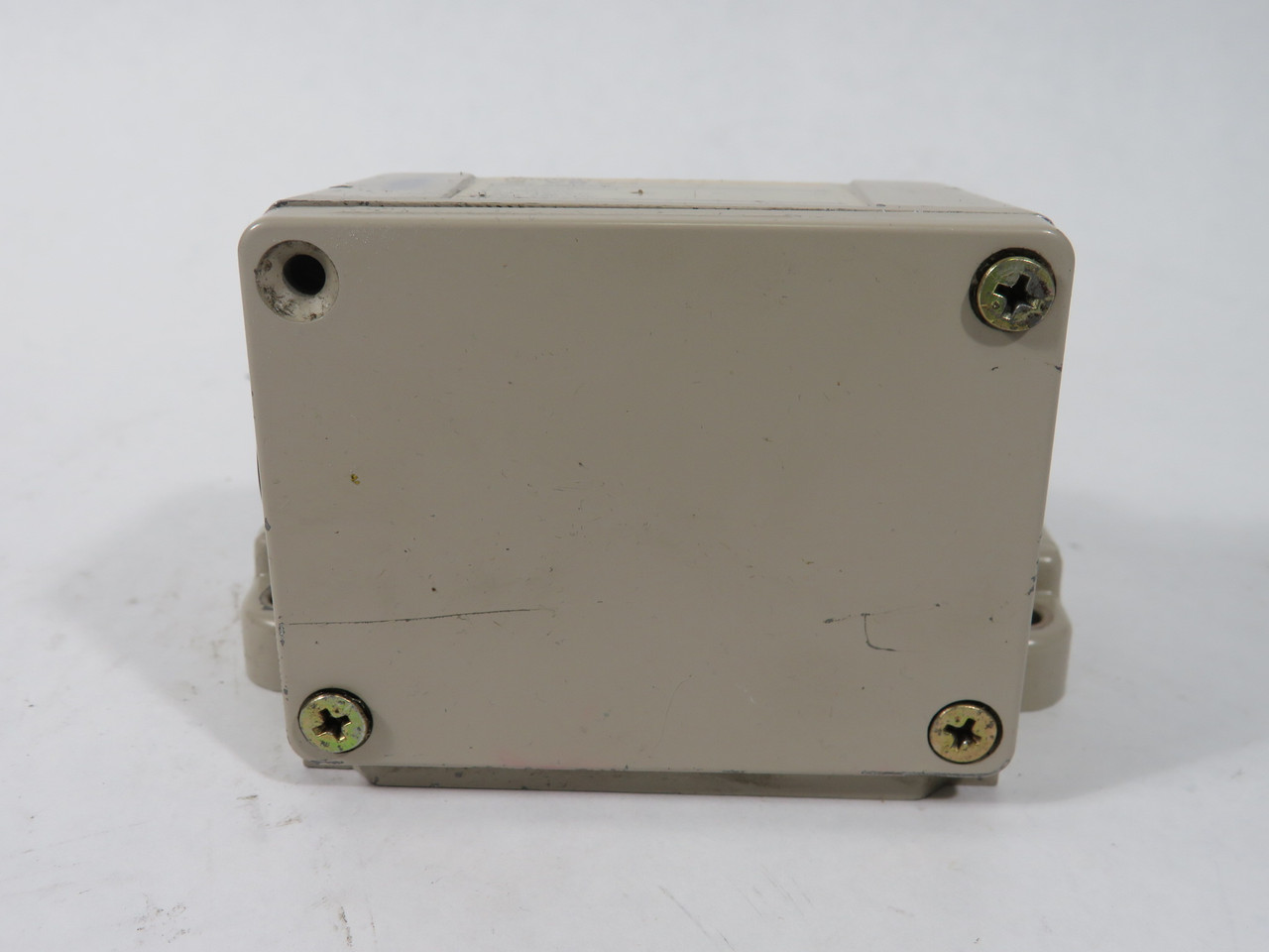 Omron 3VBQ3-1N Roller Plunger Multiple Limit Switch MISSING PLUNGERS USED