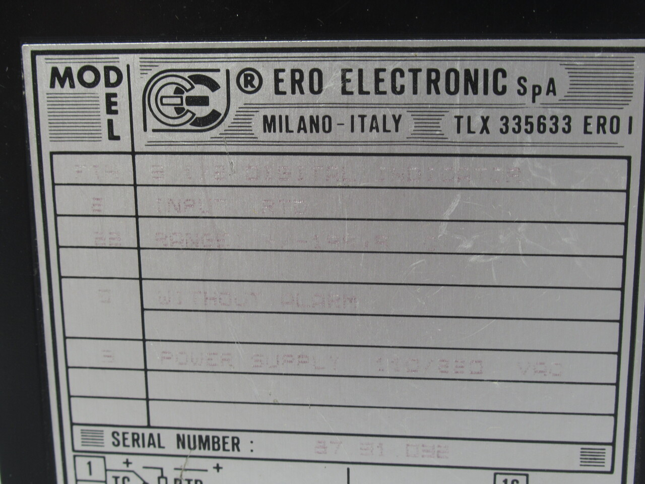 ERO Electronic TLX-335633-EROI Mod.F-48 Digital Temperature Controller USED