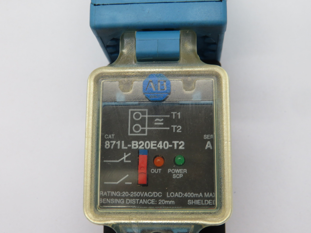 Allen-Bradley 871L-B20E40-T2 Proximity Sensor 20-250VAC/DC 400mA USED