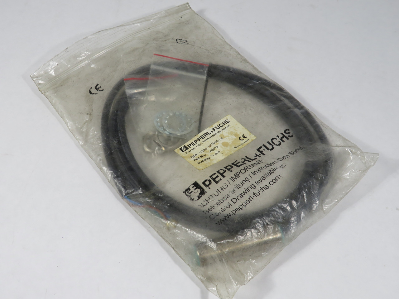 Pepperl+Fuchs NBB8-18GM60-US Proximity Sensor 20-250VAC/300VDC DIRTY BAG NWB