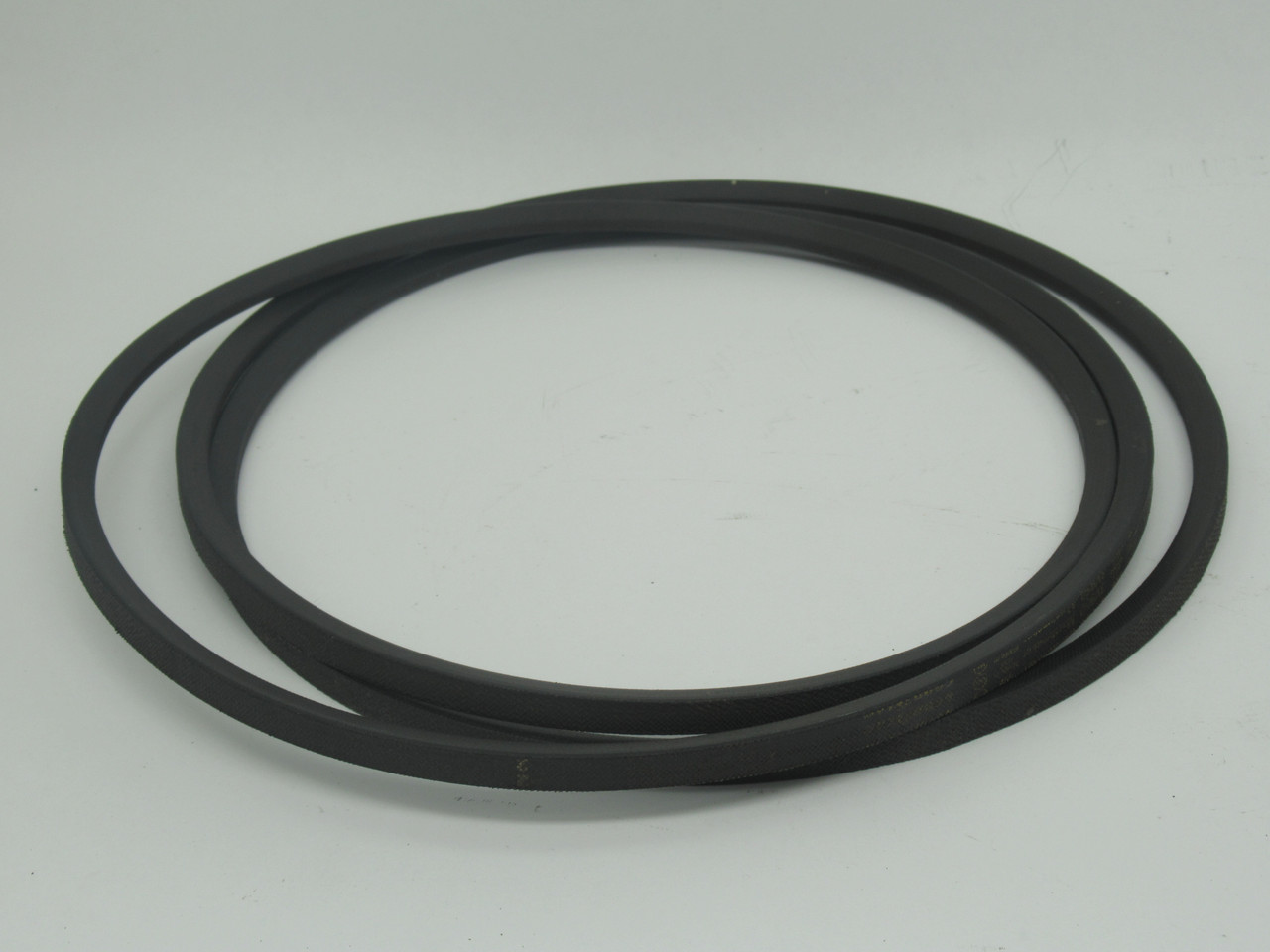 Goodyear 3V950 Wrapped V-Belt 95" L x 0.38" W x 0.315" T NOP