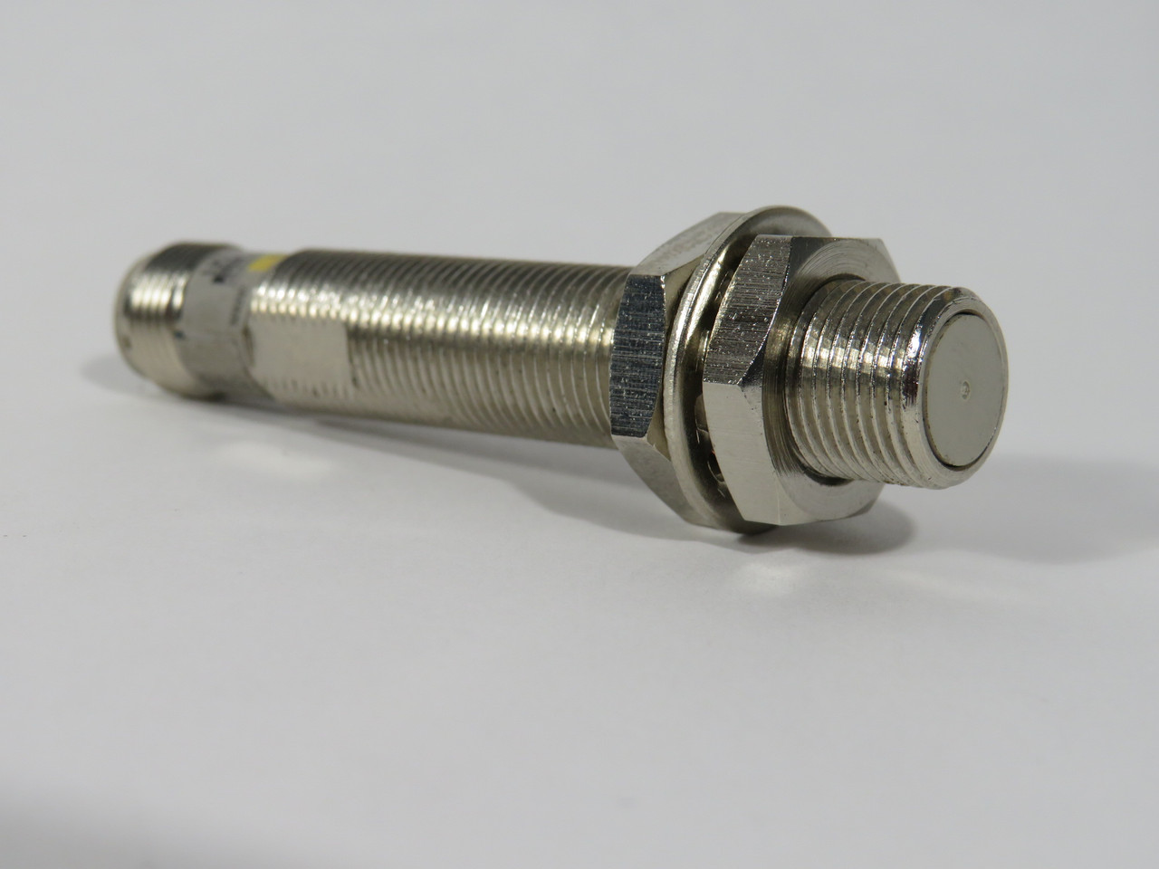 Omron E2E2-X2C1-M1 Proximity Sensor 12-24VDC 200mA 2mm NOP