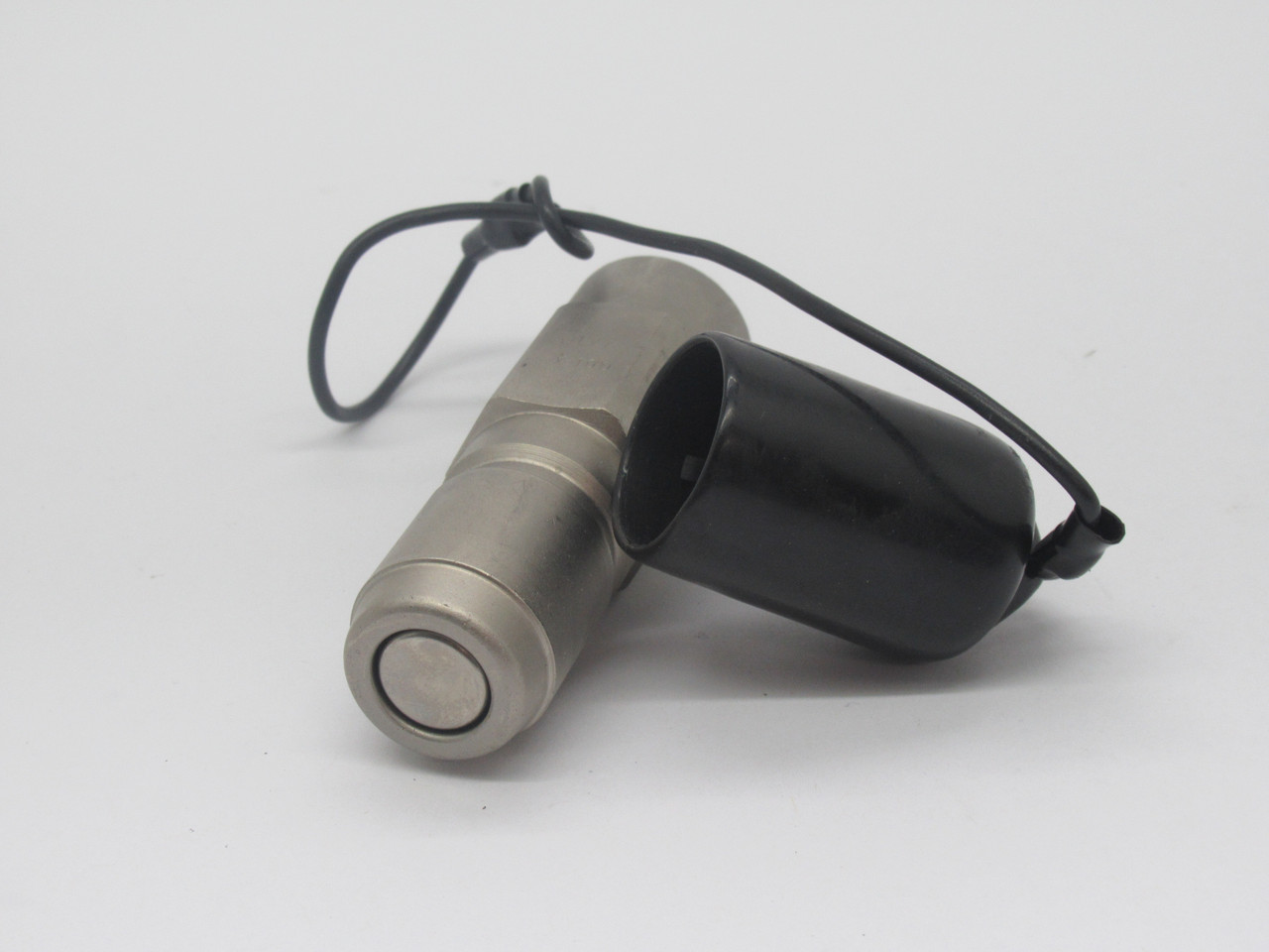 Nitto Kohki 350-4P Cupla Plug Rc 1/2" Female Thread C/W Cap USED