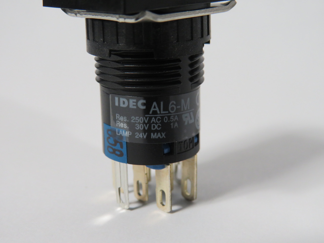 IDEC AL6H-M24P-G 16mm Illuminated Push Button 24VDC Green Lens NOP