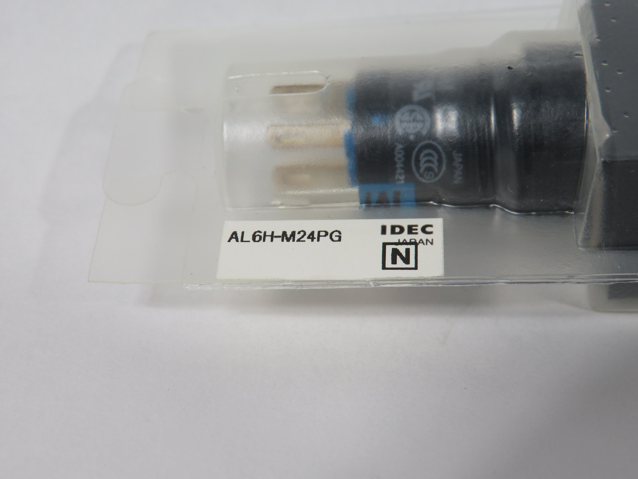 IDEC AL6H-M24P-G 16mm Illuminated Push Button 24VDC Green Lens NOP