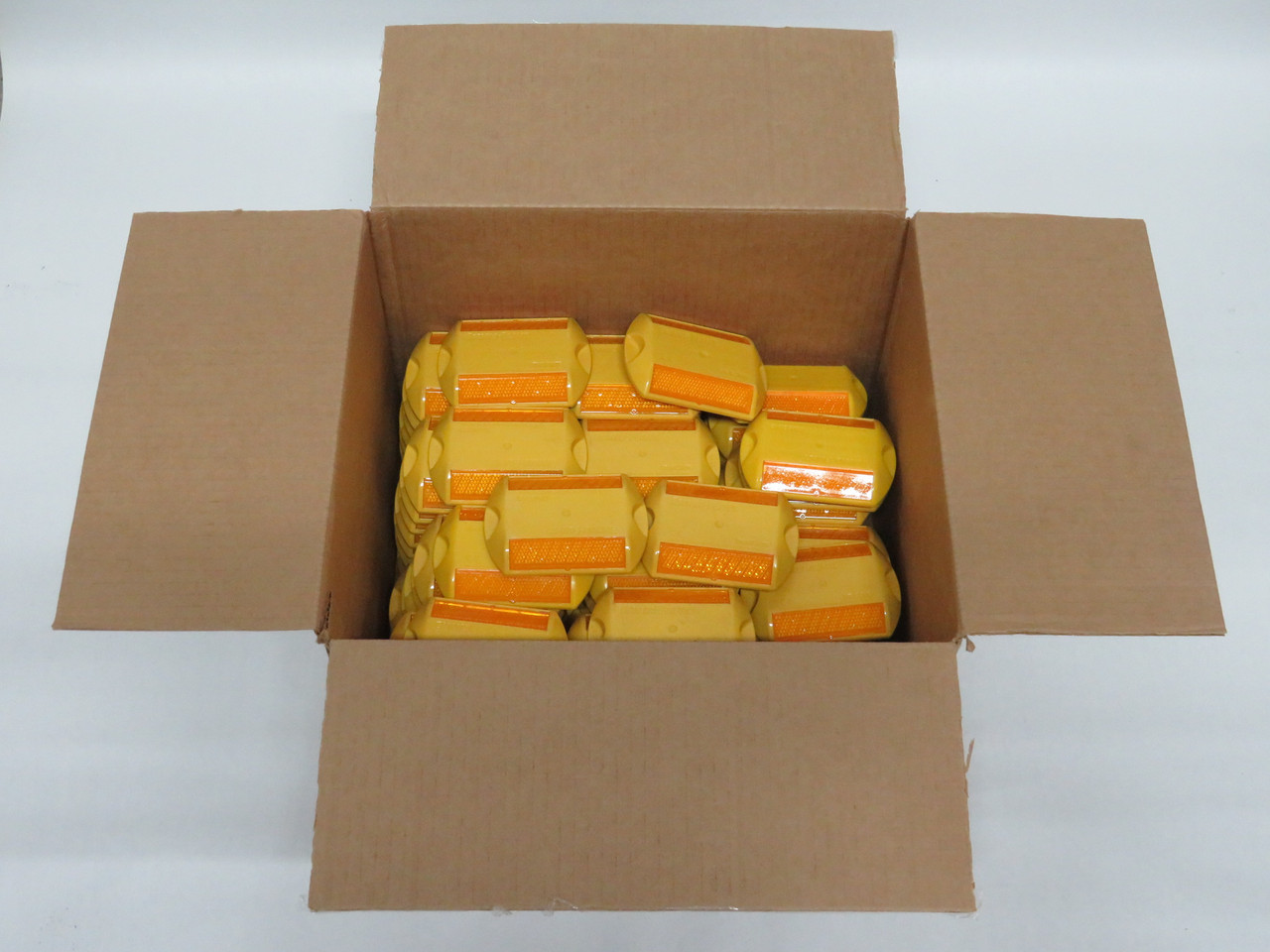 Ennis C80FH Stimsonite Raised Pavement Marker Yellow *LOT OF 98* NOP