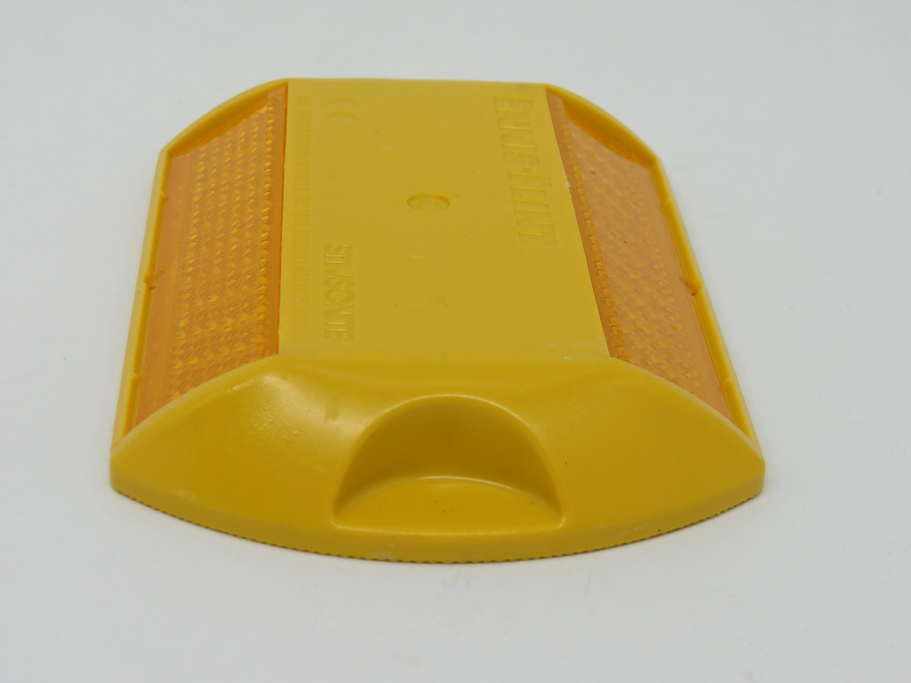 Ennis C80FH Stimsonite Raised Pavement Marker *LOT OF 83* NOP