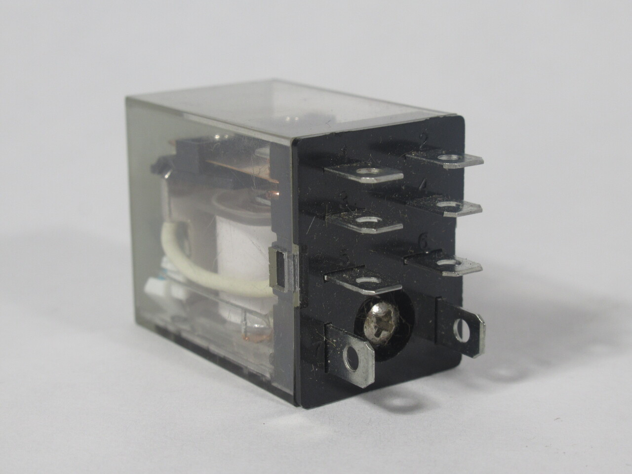 Carlo Gavazzi RPY-A-002-24L Plug-In Relay 24VDC 10A@250VAC/30VDC 8-Blade USED