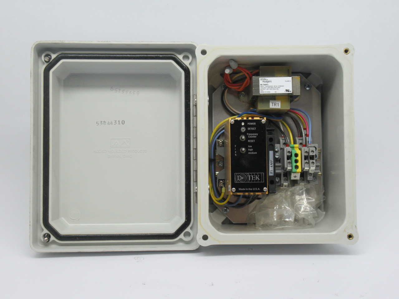 Generic 7050-4056 Anti Collision Loop Detector 120/240V 1A *COSMETIC DAMAGE* NEW