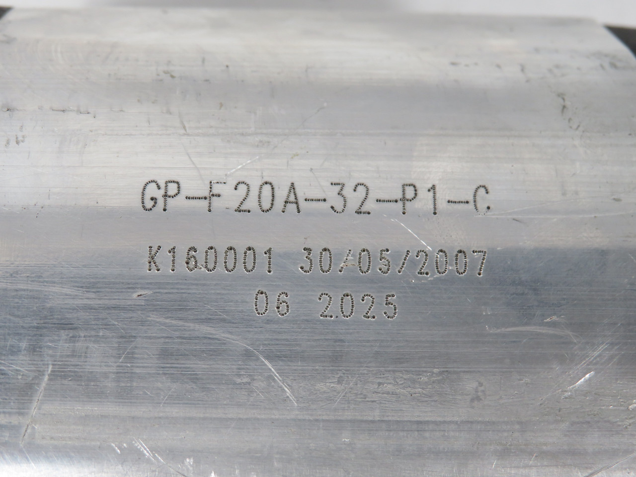 Dynamic GP-F20A-32-P1-C Hydraulic Gear Pump 1.95 in3/rev SHELF WEAR NOP