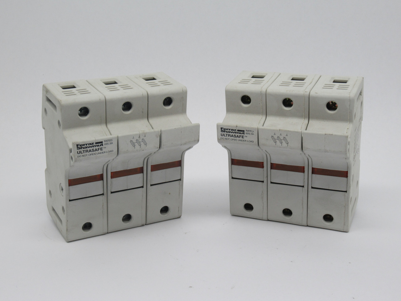 Ferraz Shawmut US3J3I Fuse Block w/ Indicator 30A 600V 3-Pole *LOT OF 2* USED