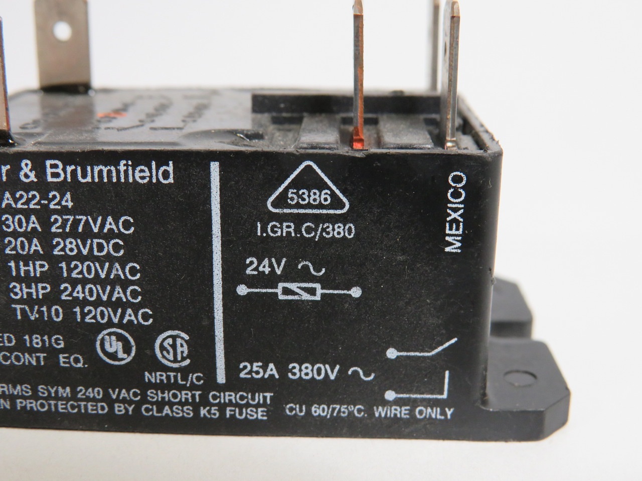 Potter & Brumfield T92P7A22-24 Relay 24V 30A 6-Blade 6-1393211-0 USED