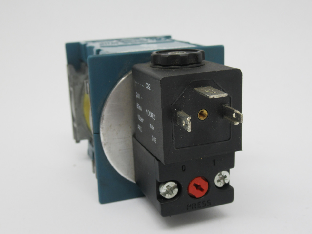 Rexroth Mecman 5351620500 Pneumatic Valve Assembly 12 Bar USED