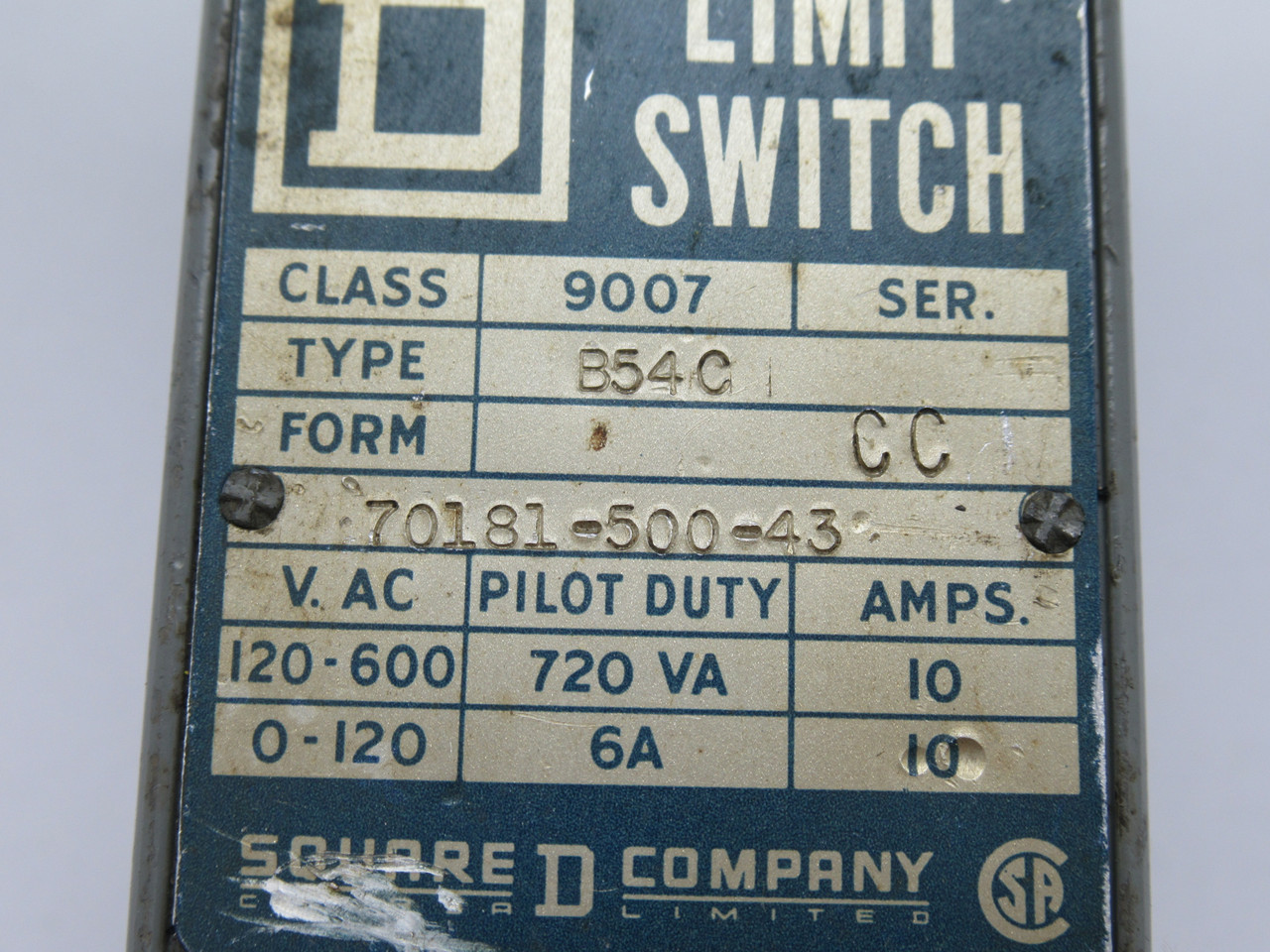 Square D 9007-B54C Limit Switch 120-600VAC 10A *NO OPERATOR HEAD* USED