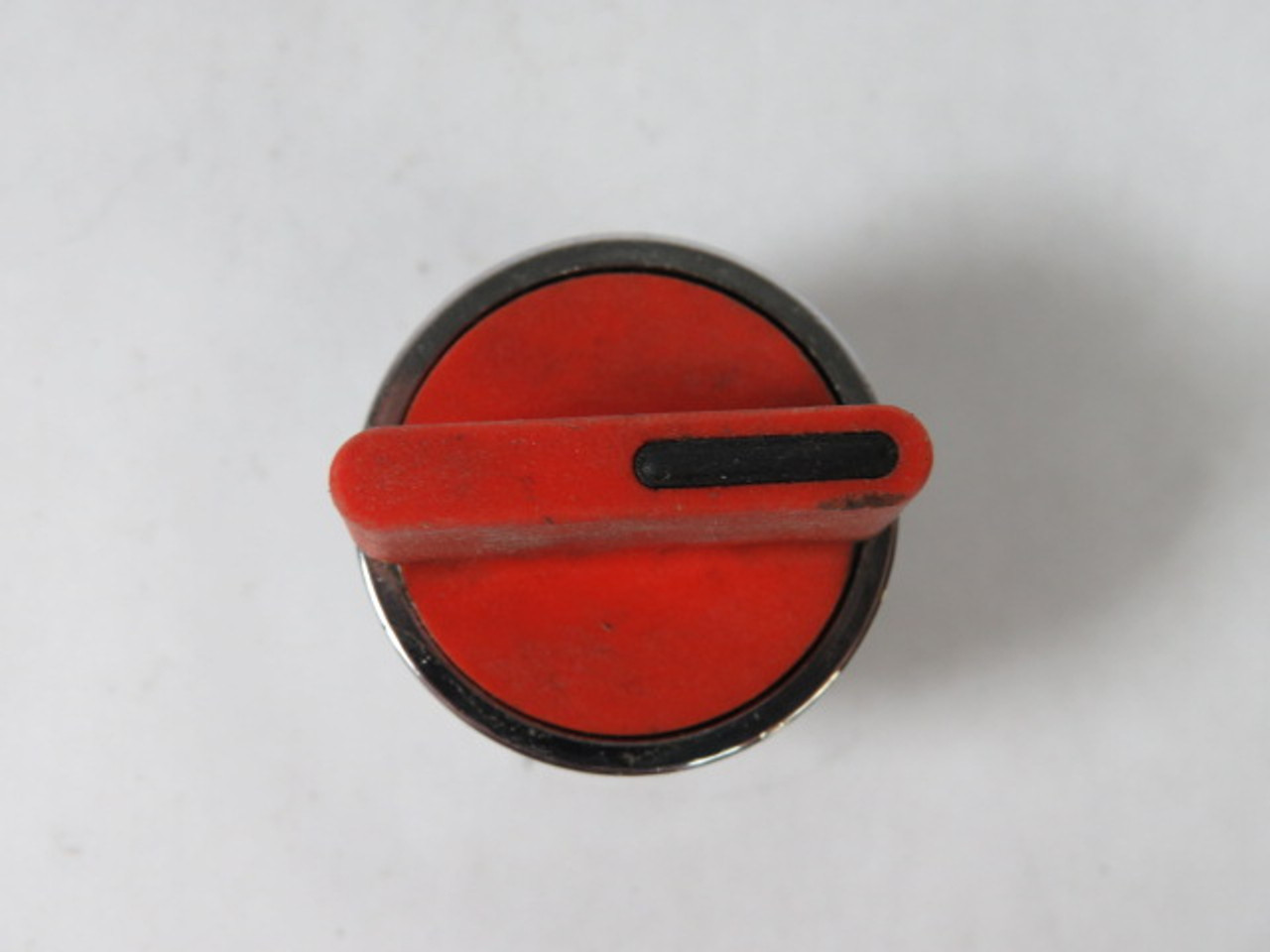 Telemecanique ZB2BD204 Selector Switch Knob 2-Position Red USED