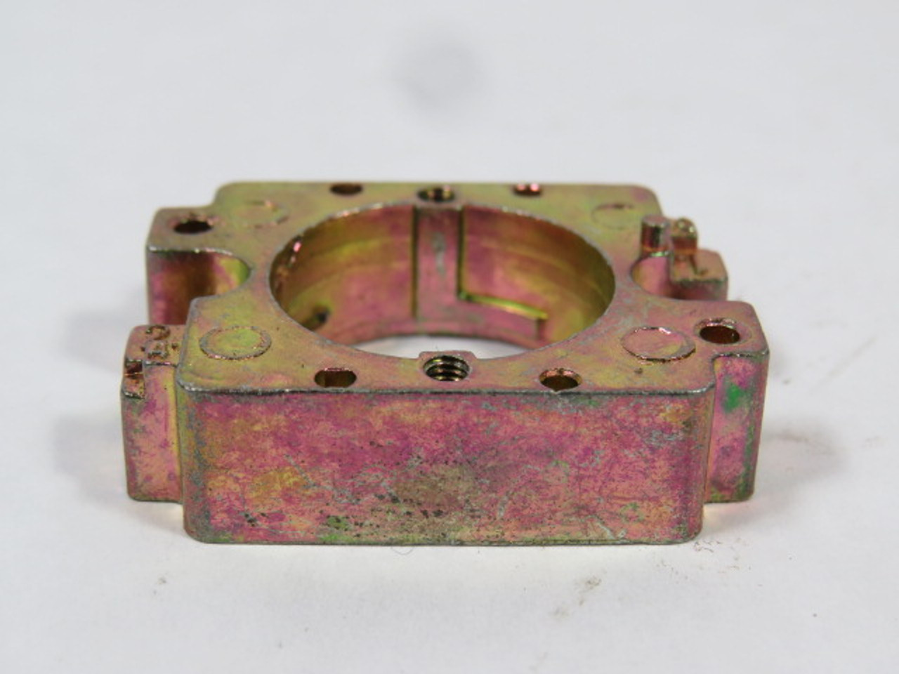 Telemecanique ZB2BZ009 Metal Mounting Latch Gold Lot Of 10 NO SCREWS USED
