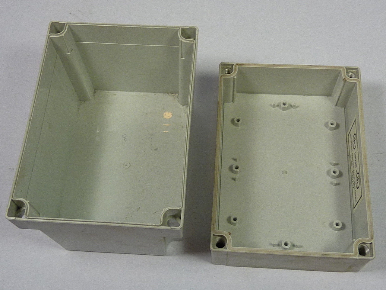 Fibox UL MNX Enclosure Type 1, 4, 4X, 6 6.44x4.47" USED