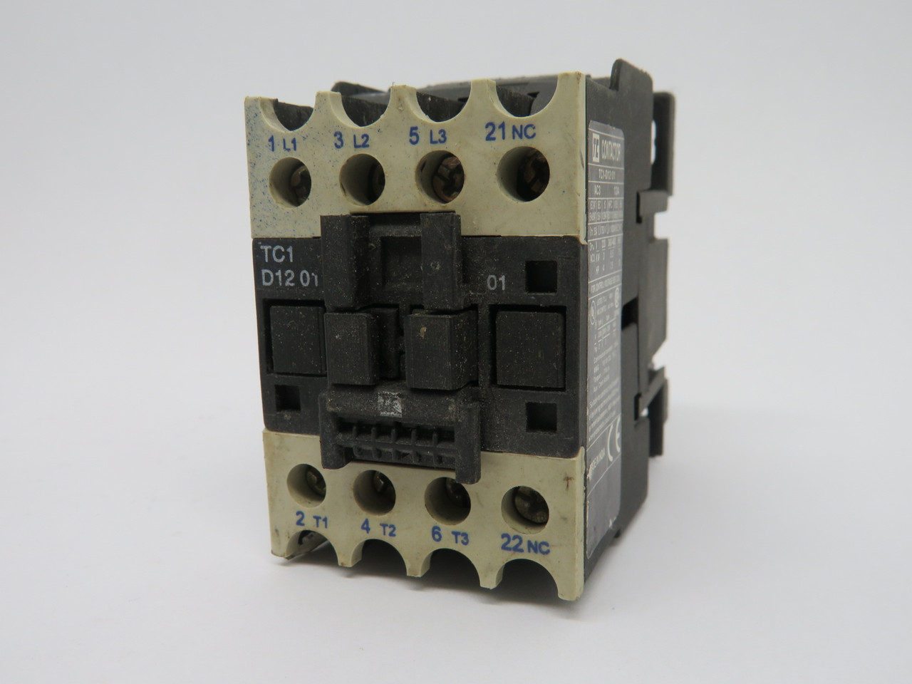 Shamrock TC1-D1201-B7 Contactor 24V 50/60 Hz 12 Amp USED