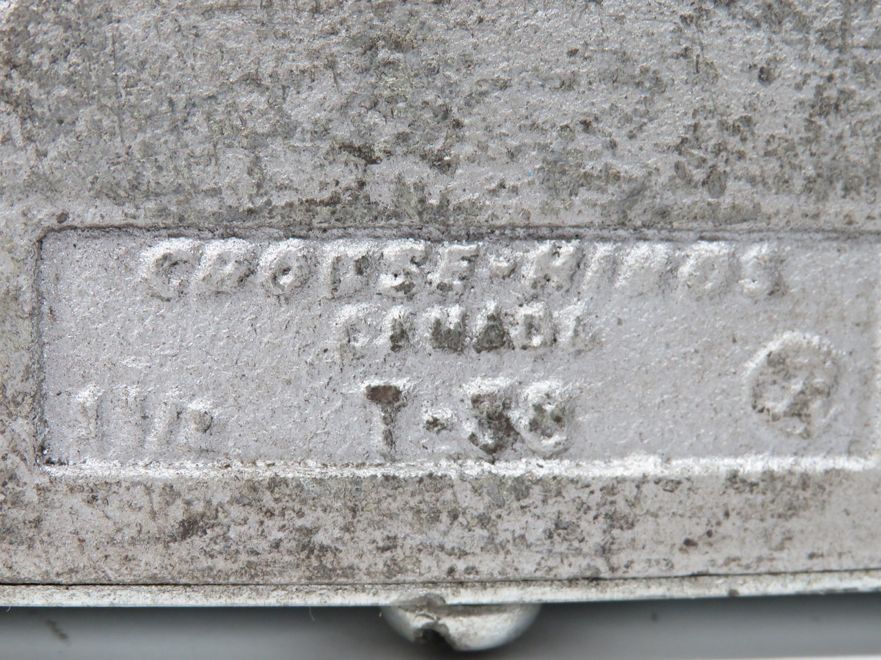 Crouse-Hinds T58 Conduit 1-1/2" Form 8 1-1/2" NPT 3-Hole Threaded USED