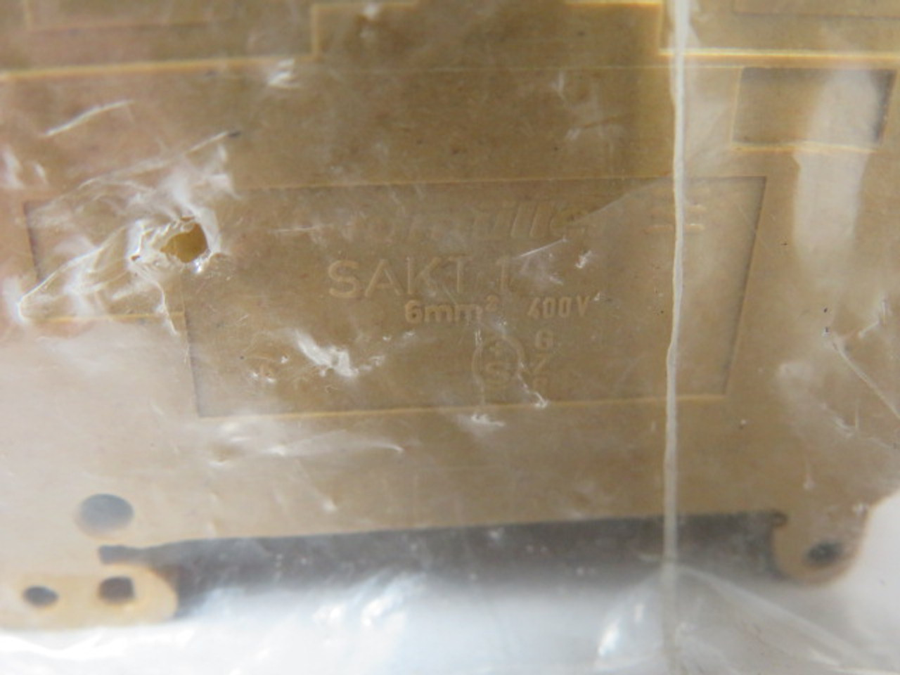 Weidmuller SAKT-1 Terminal Block Lot of 16 BEIGE USED