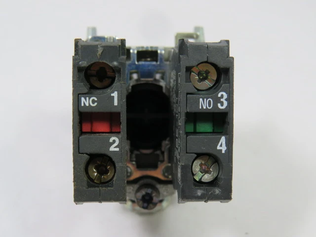 Telemecanique XB4BA25 Push Button 22mm 1NO 1NC Black Flush Head USED