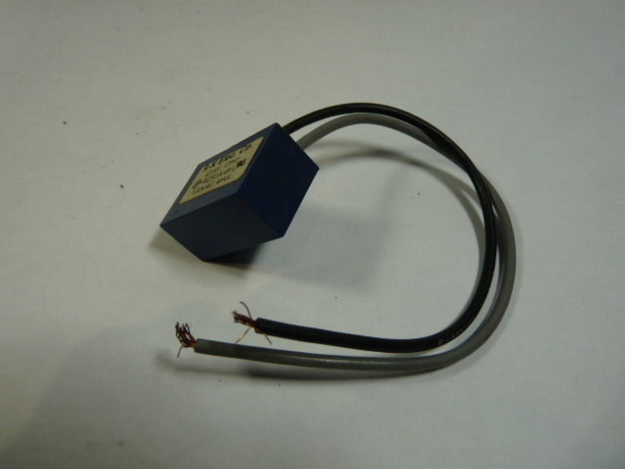 RK Electronic RCS1A-6V Surge Suppressor 130V 220OHM USED