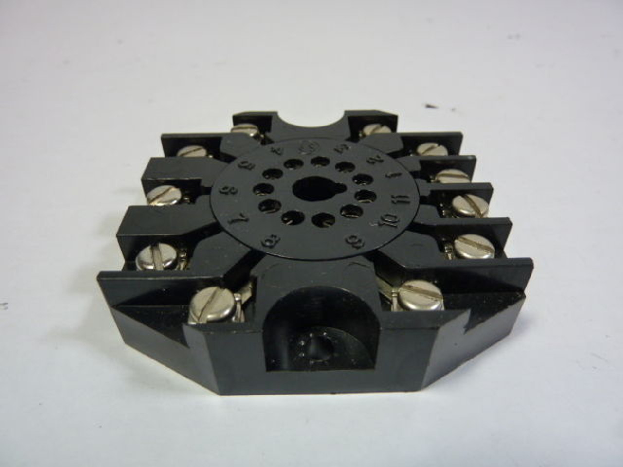 SPC RS-11B Relay Socket 11pin USED
