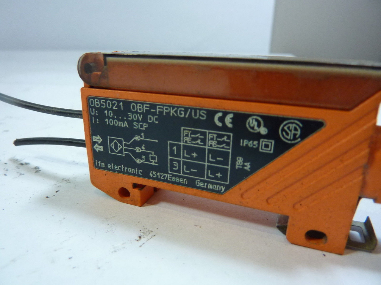 IFM OBF-FPKG/US Amplifier Sensor 0-1000mm USED