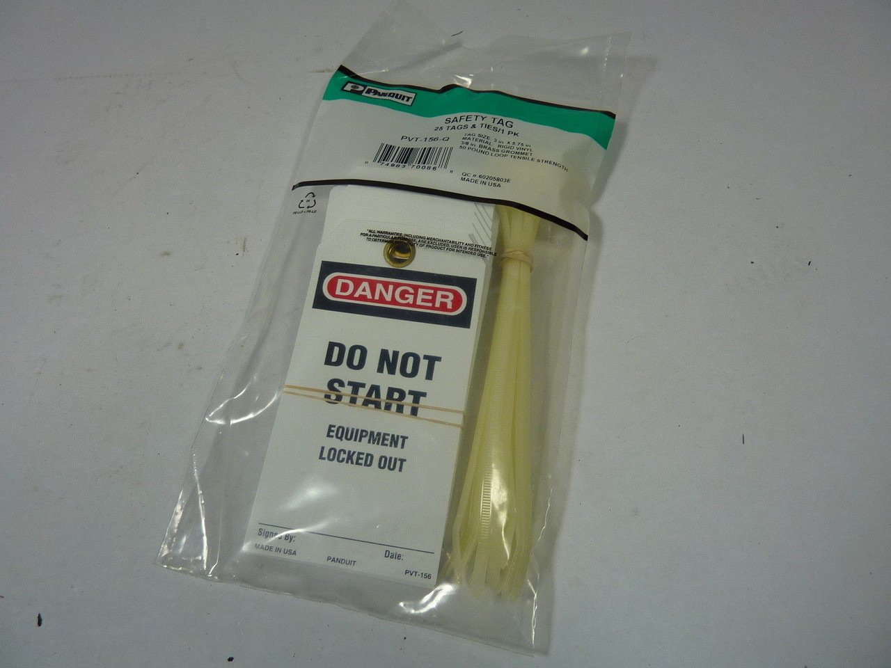 Panduit PVT-156-Q Danger Do Not Start Plastic Tag Kit ! NEW !