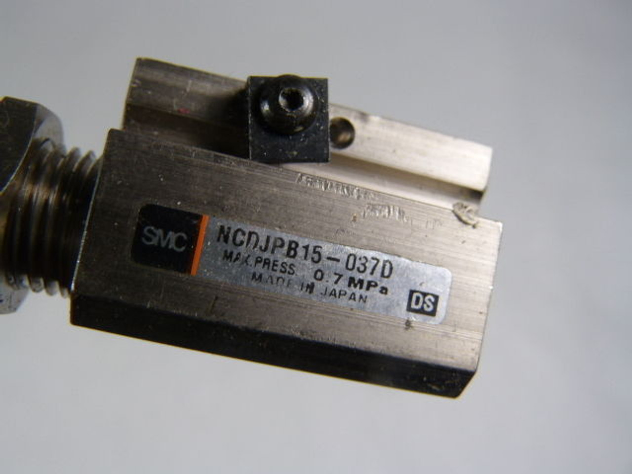 SMC NCDJPB15-037D Double-Acting Pneumatic Cylinder 15mm USED