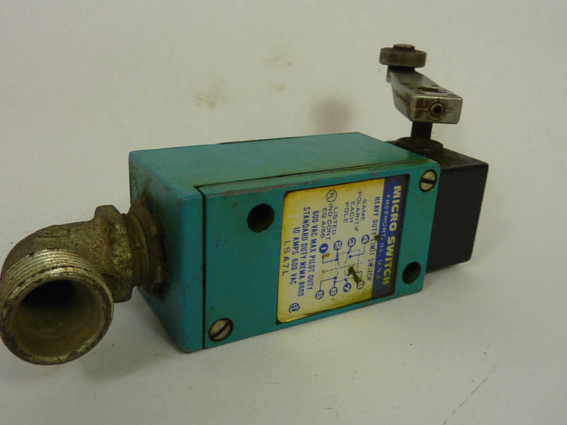 Honeywell Microswitch Limit Switch 10A LSA7L USED