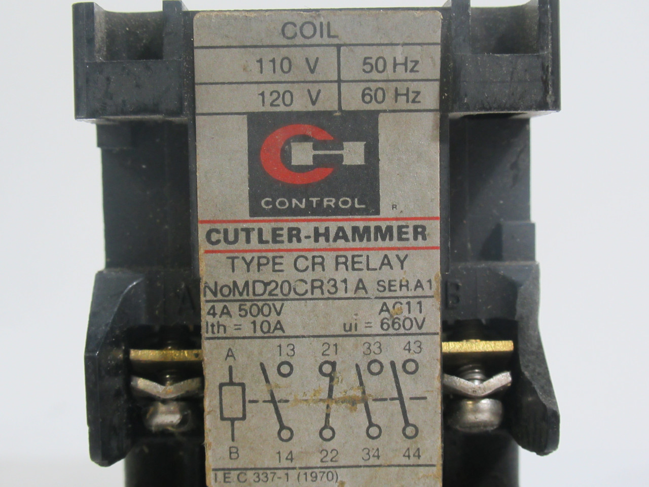 CUTLER HAMMER MD20CR31A 110/120V Type CR Relay SHELF WEAR USED