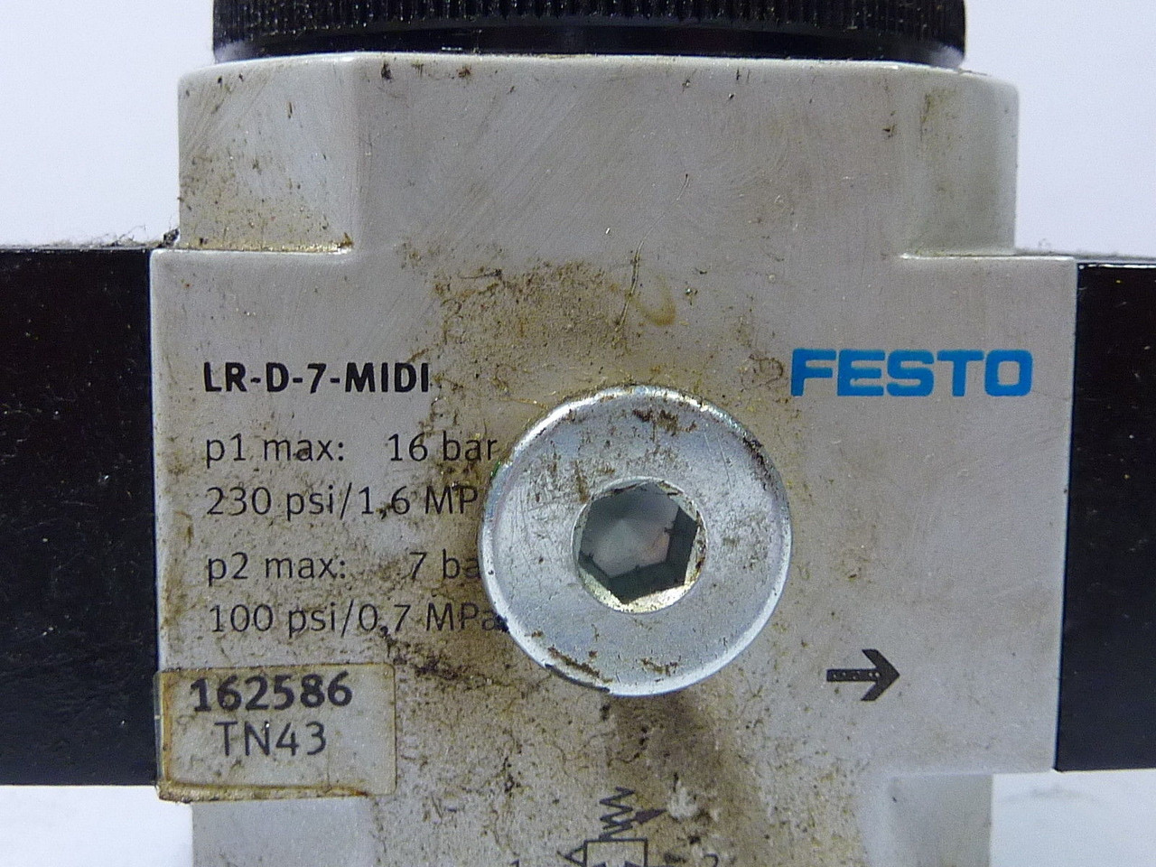 Festo 162586 LR-D7-MIDI Pressure Regulator USED