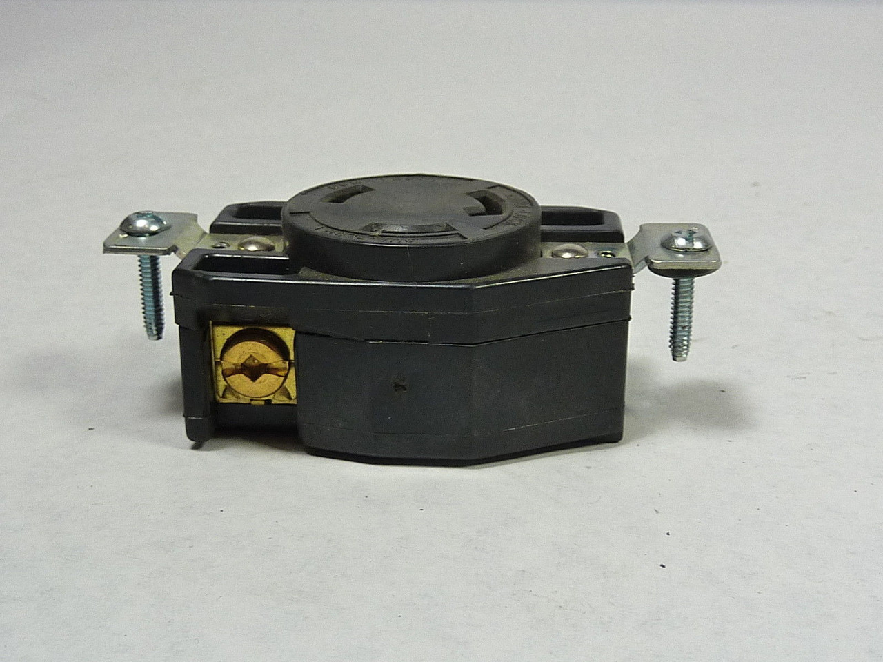 Hart Lock L6-30 Single Locking Receptacle Outlet Black 30A 250V USED