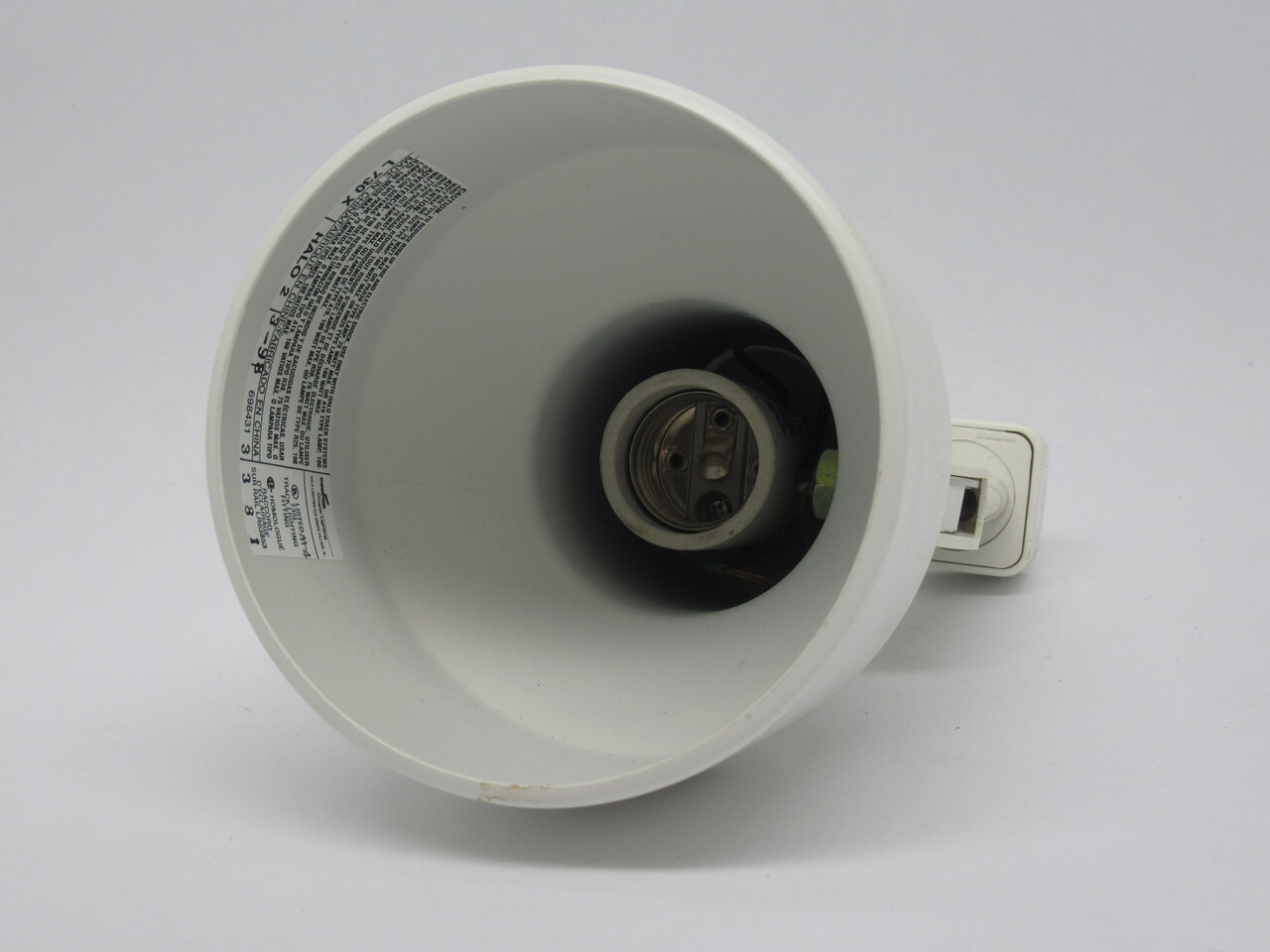 Cooper L-730-PX Halo White Continental Cylinder Lamp holder SHELFWEAR ! NEW !