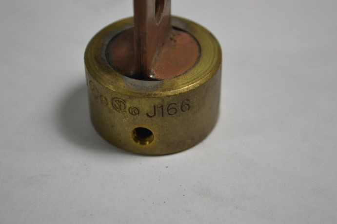 Gould Shawmut J166 Fuse Reducer 60A 600V USED