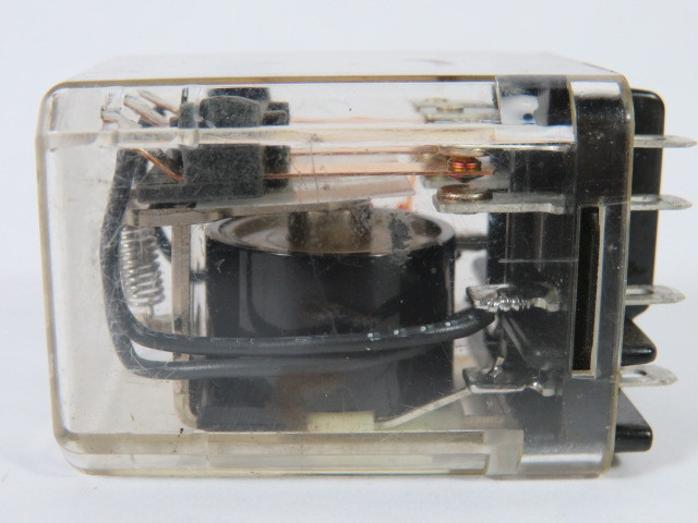 Potter & Brumfield KUP-14D11-24 Relay 24VDC 15A 240VAC 11-Blade USED