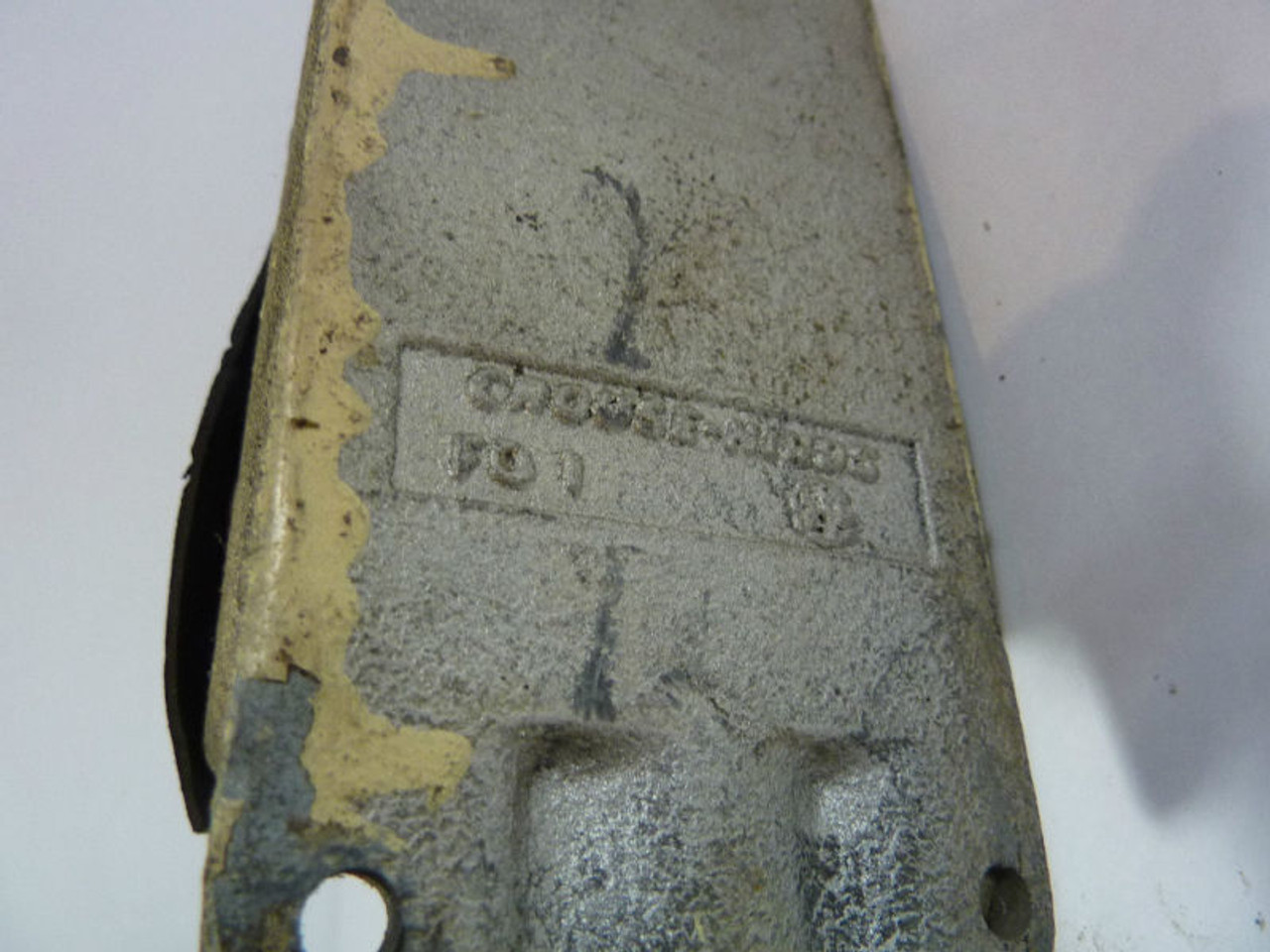Crouse-Hinds FD1 Single Enclosure 1/2” Deep USED