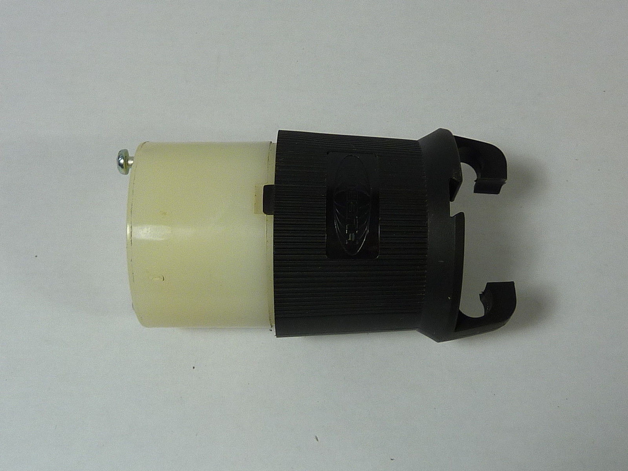 Hubbell HBL2423 Twist-Lock Connector 20A 250V 3P 4W NO WIRE CLAMPS USED
