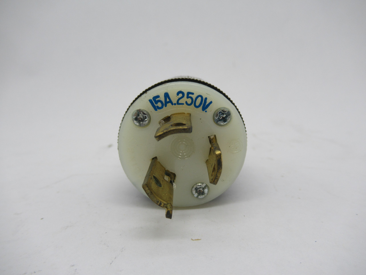 Hubbell HBL4570C Twist Lock Plug 15A 250V 3W 2P USED
