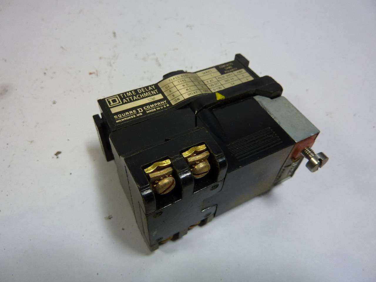 Square D 8501-CW Time Delay Overload Relay 120-277V USED