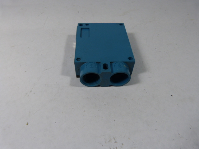 MicroSwitch FE-MLS10-A10A Photo Electric Sensor USED