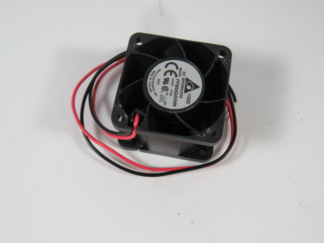 Delta FFB0424VHN DC Fan 2.40W 9500RPM 24VDC 0.15A 15.79CFM ! NOP !