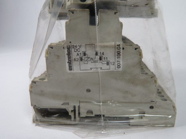 Entrelec D4/6R121 Terminal Block Lot of 24 GREY USED