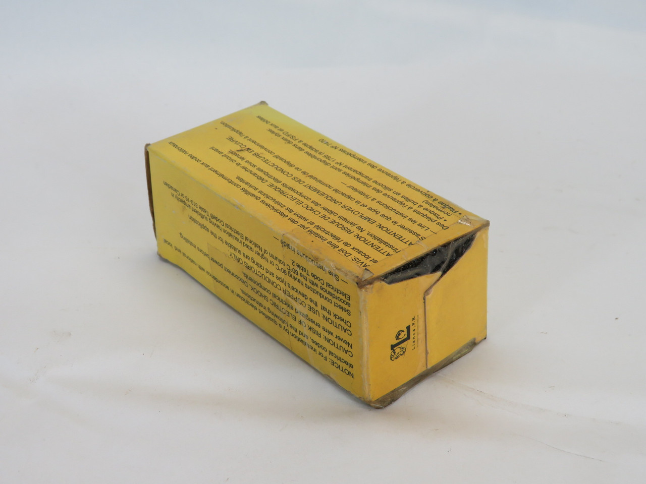 Hubbell CS115CN Toggle Switch 15A 120-277VAC BOX DAMAGE/LABEL END REMOVED NEW