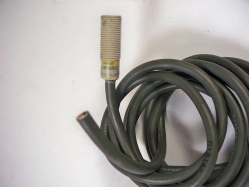 Omron E2F-X2E2 Proximity Switch USED